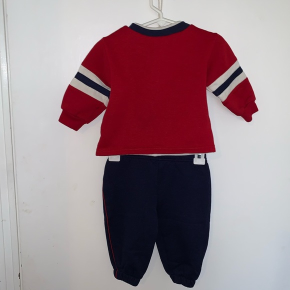 🧸 Small Steps Two-Piece Sweatsuit Matching Set - Picture 2 of 15